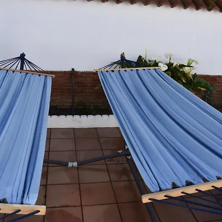 Апартаменты R66 *