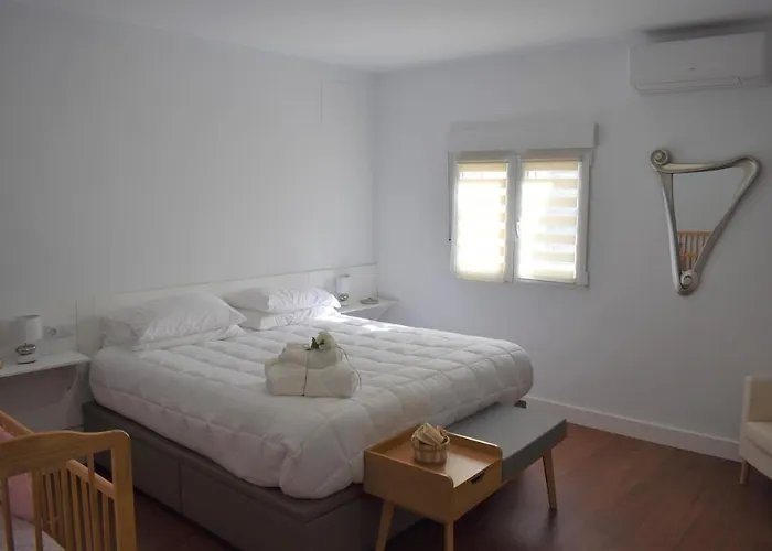 R66 Апартаменты Касерес