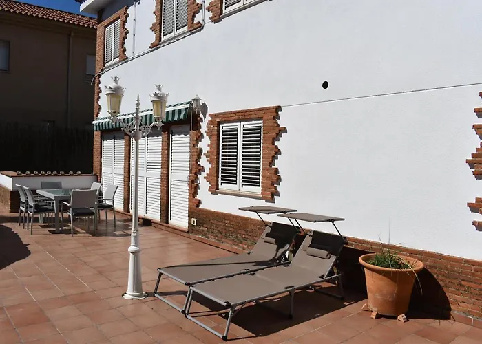 R66 Апартаменты *